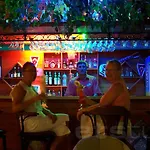 米雷酒店